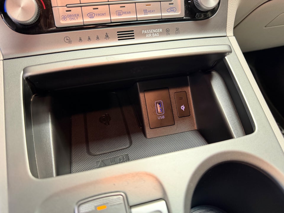 Hyundai Kona 64 EV Premium 5d