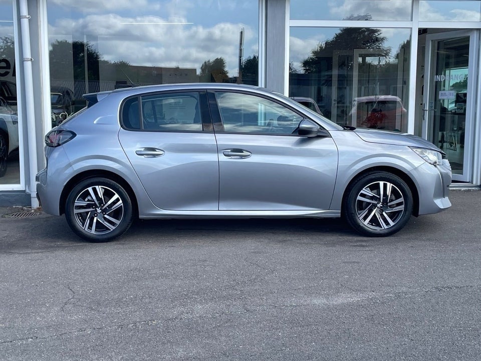 Peugeot 208 1,2 PureTech 100 Allure 5d