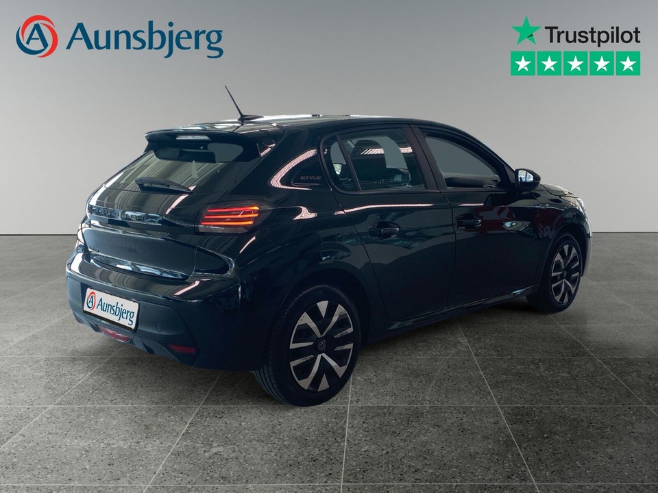 Peugeot e-208 50 Style 5d