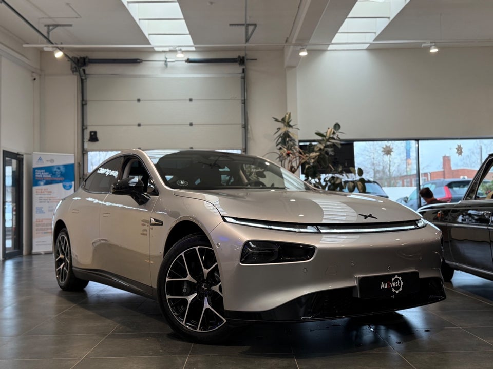 Xpeng P7 Performance 4d