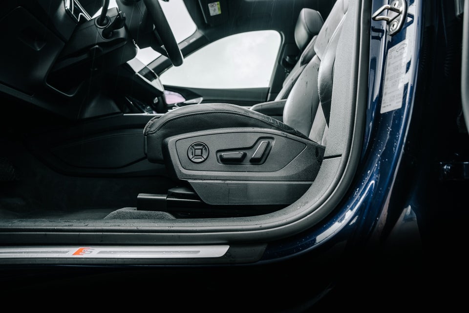 Audi e-tron 50 S-line quattro 5d