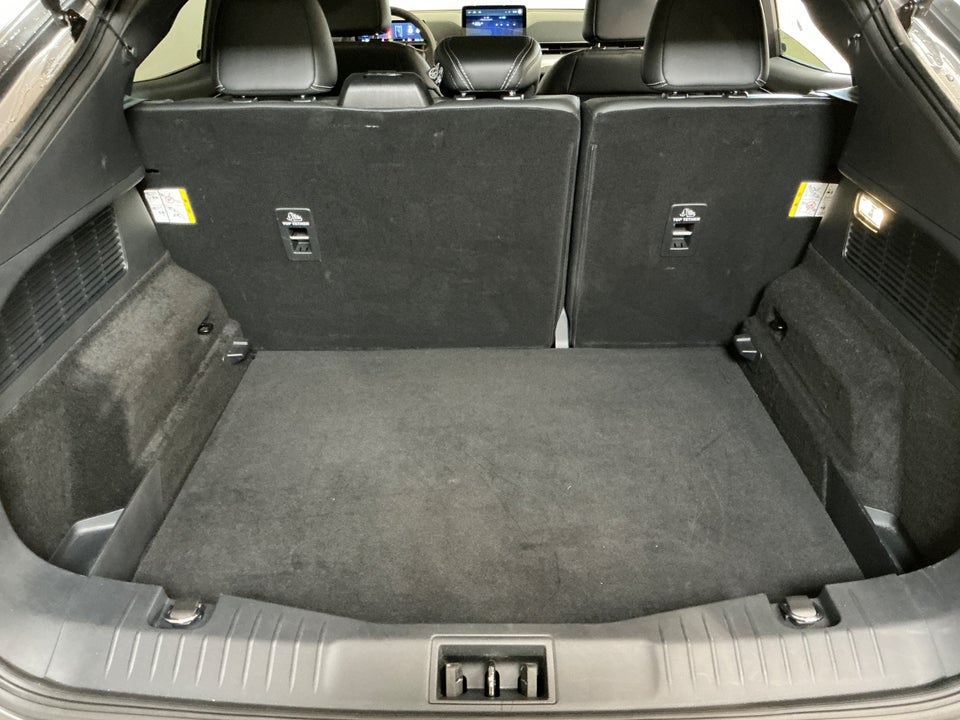 Ford Mustang Mach-E 75 Standard Range 5d