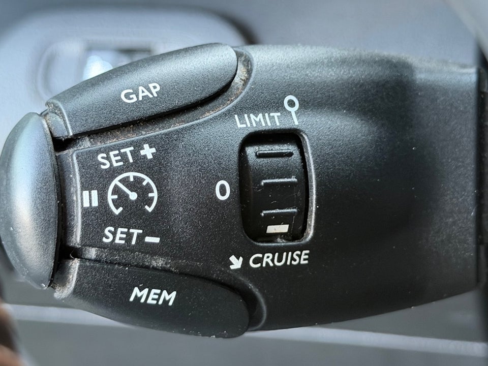 Peugeot Partner 1,5 BlueHDi 130 L2V2 Ultimate EAT8 Van