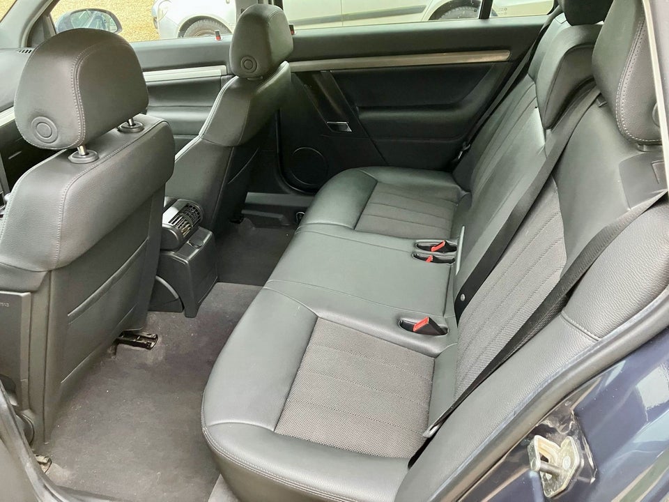 Opel Vectra 2,8 V6 Turbo Sport Wagon 5d