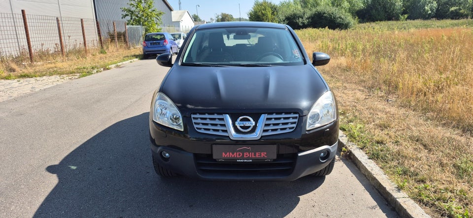 Nissan Qashqai 1,6 Tekna 5d