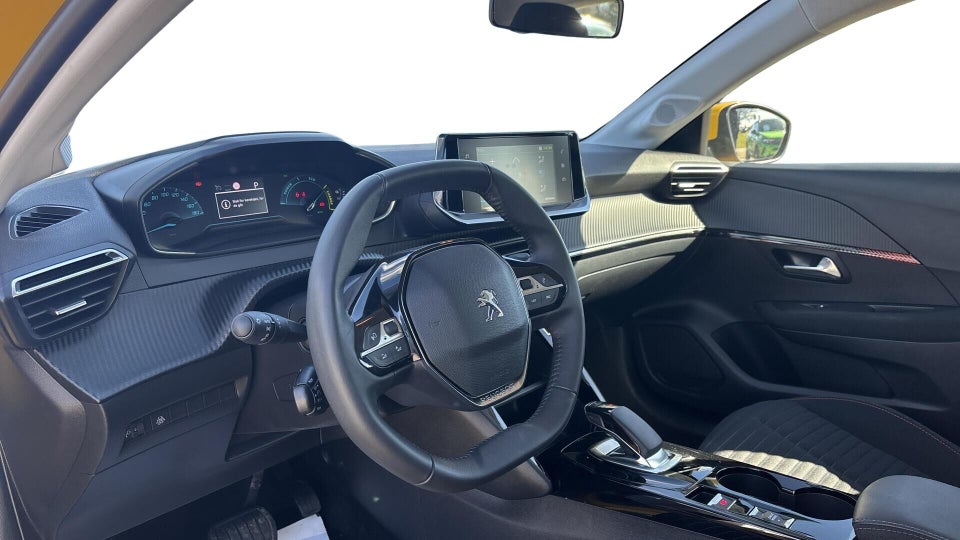 Peugeot e-208 50 Active 5d
