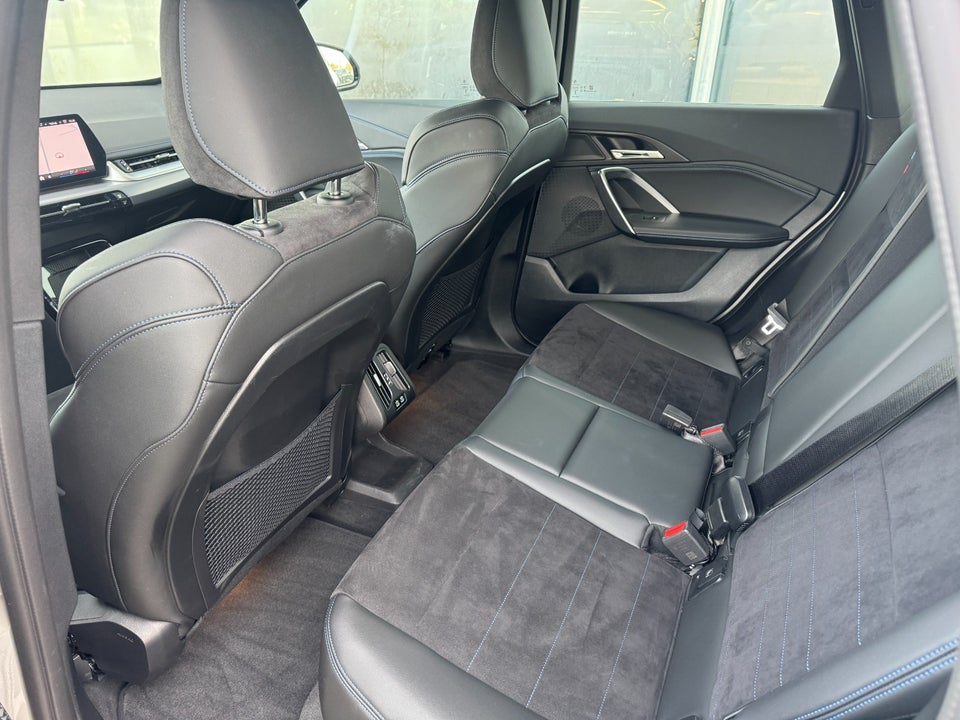 BMW iX1 xDrive30 M-Sport Premium 5d