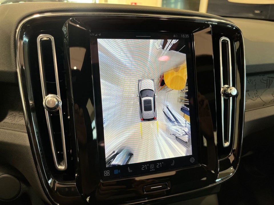 Volvo XC40 ReCharge Extended Range Ultimate 5d