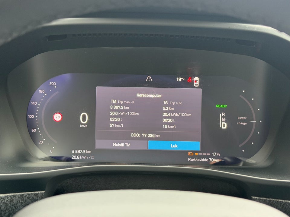 Volvo XC40 P6 ReCharge Core 5d