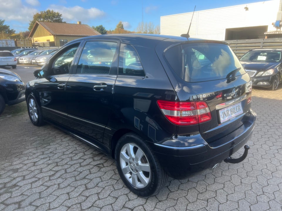 Mercedes B180 2,0 CDi 5d