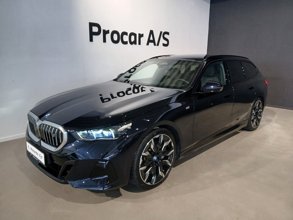 BMW i5 eDrive40 Touring Fully Charged M-Sport 5d