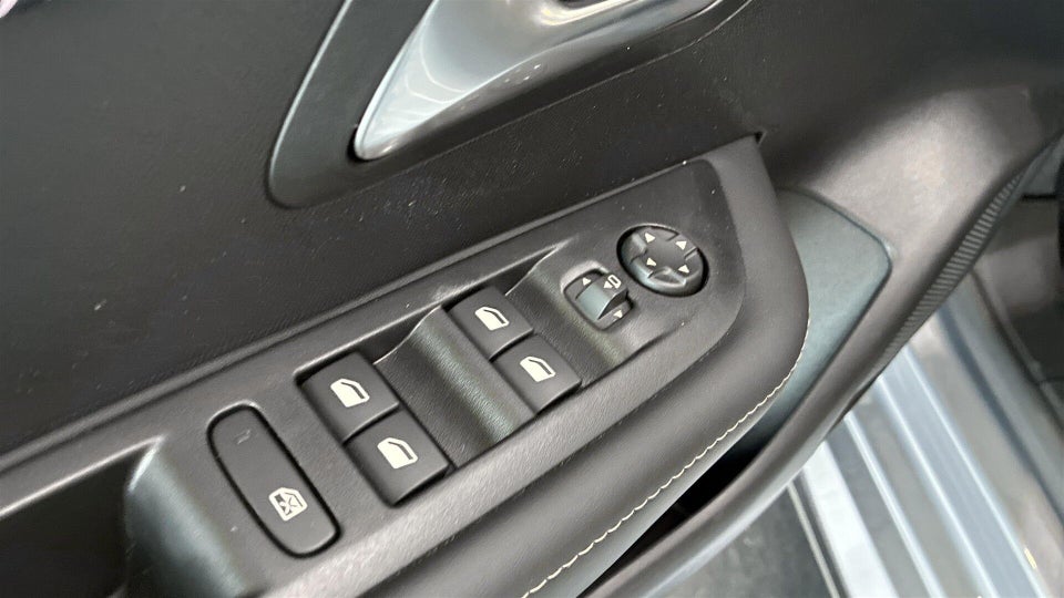 Peugeot e-208 54 Allure 5d