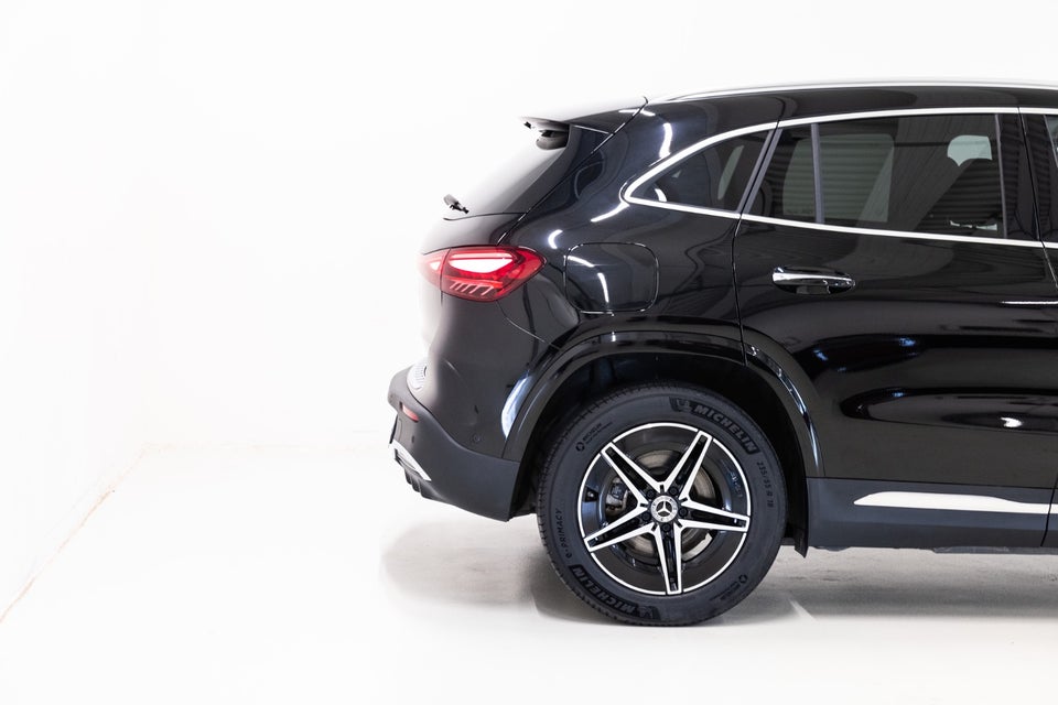 Mercedes EQA250+ AMG Premium 5d