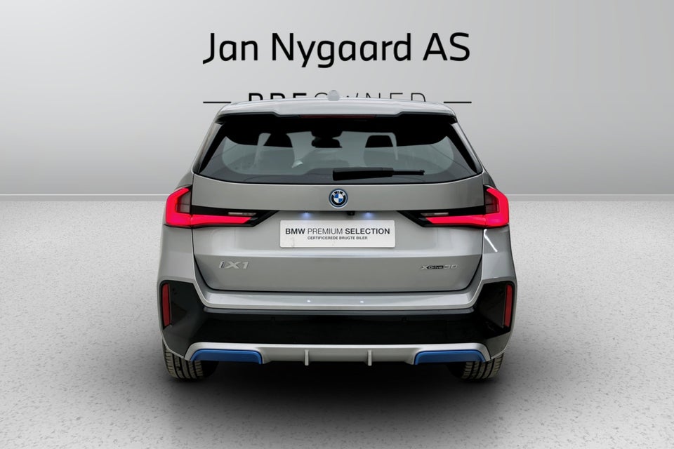 BMW iX1 xDrive30 M-Sport Premium 5d