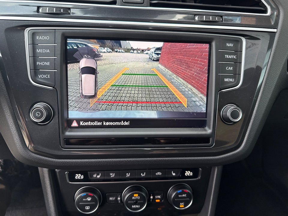 VW Tiguan 2,0 TDi 150 Highline DSG Van 5d