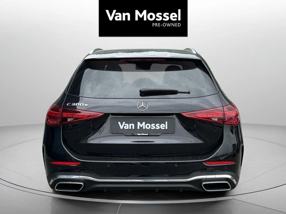 Mercedes C300 e 2,0 AMG Line stc. aut. 5d