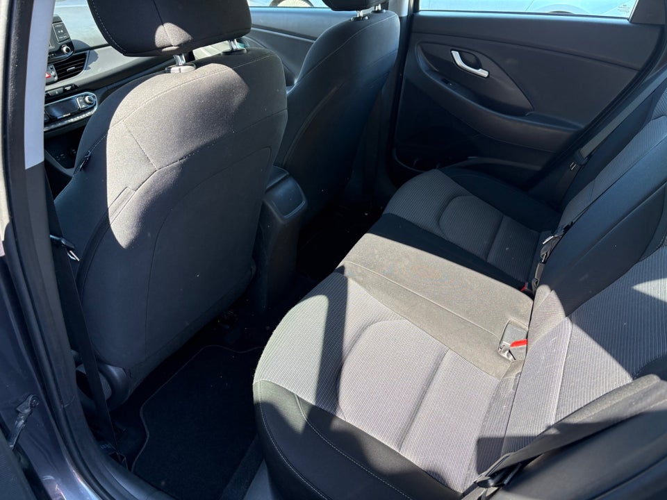 Hyundai i30 1,0 T-GDi Life+ 5d