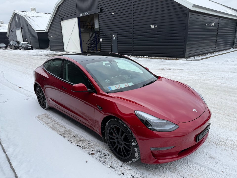 Tesla Model 3 Performance AWD 4d
