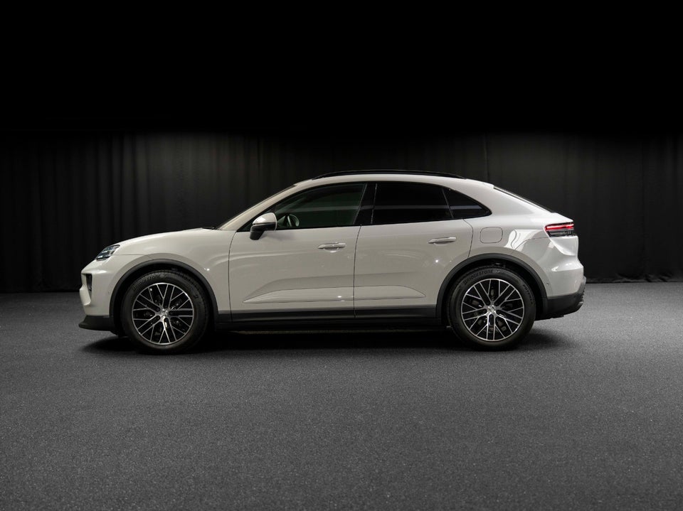 Porsche Macan 5d