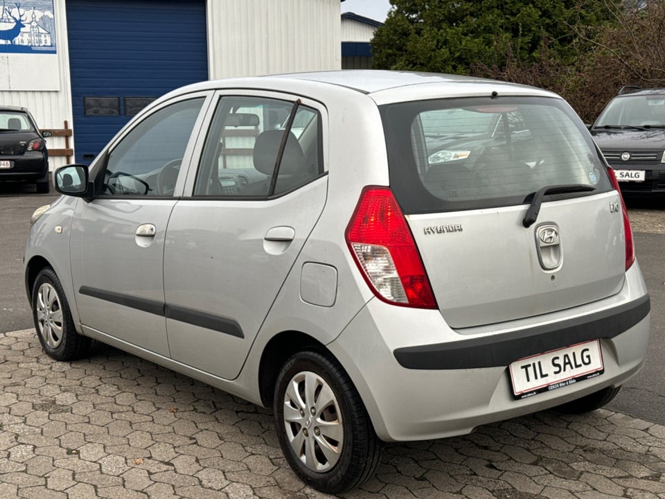 Hyundai i10 1,1 Comfort 5d