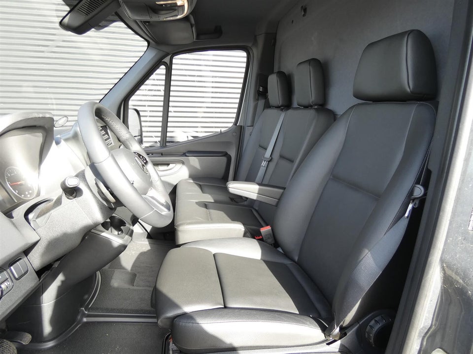 Mercedes Sprinter 317 2,0 CDi A4 Kassevogn aut. RWD