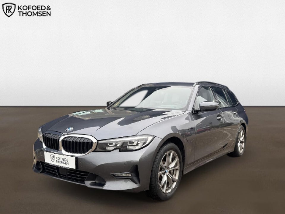 BMW 330e 2,0 Touring Sport Line aut. 5d