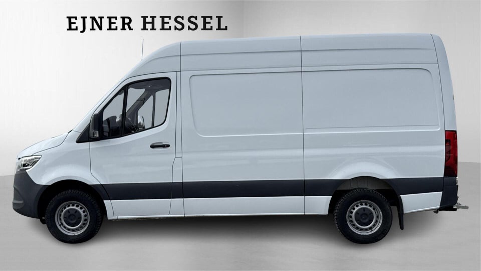 Mercedes Sprinter 317 2,0 CDi A2 Kassevogn aut. RWD