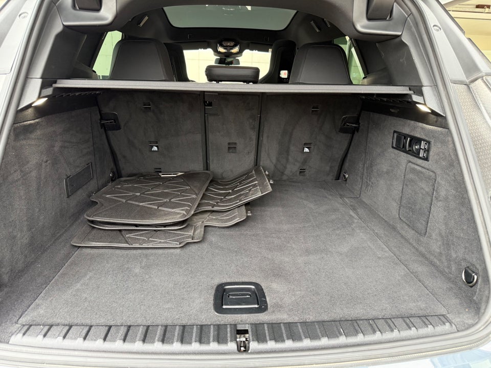 BMW iX xDrive40 Sport 5d