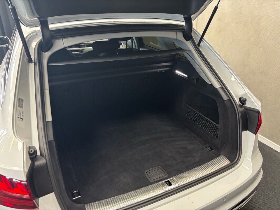 Audi A4 40 TFSi Prestige plus Avant S-tr. 5d