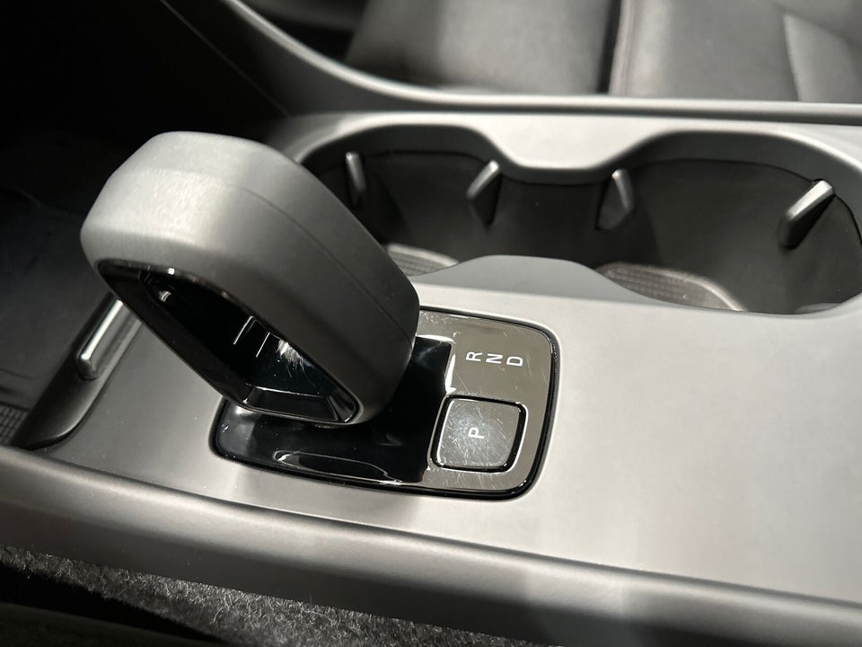 Volvo EX40 Extended Range Core 5d