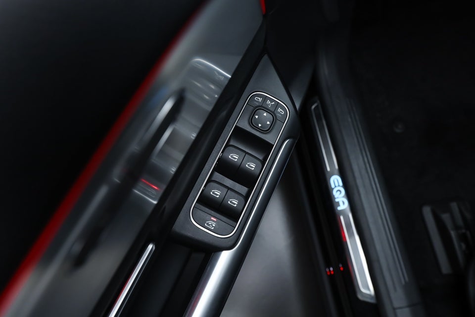 Mercedes EQA250+ AMG Advance 5d