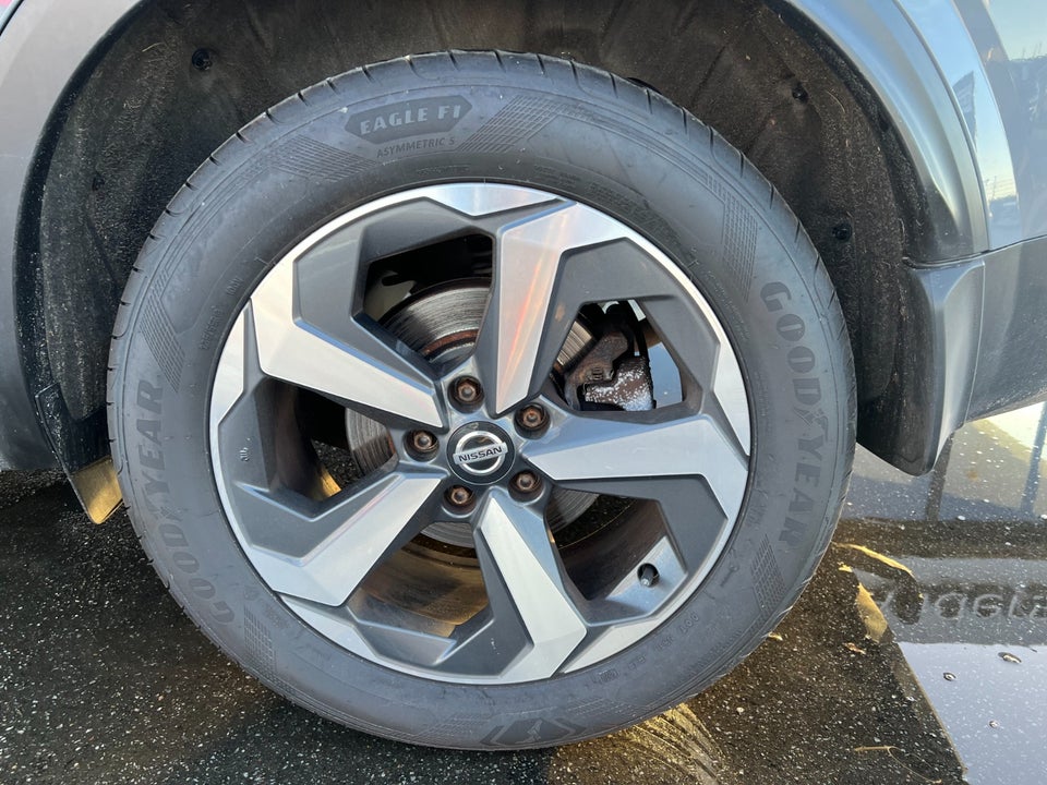 Nissan Qashqai 1,3 mHEV N-Connecta X-tr. 5d