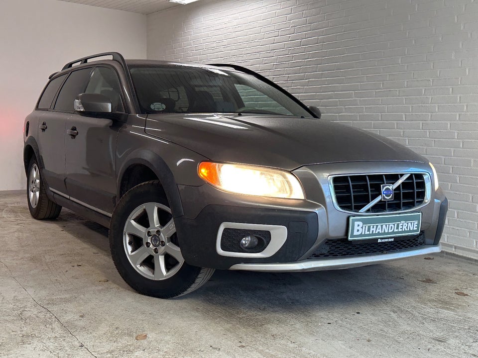 Volvo XC70 2,4 D5 185 aut. AWD 5d