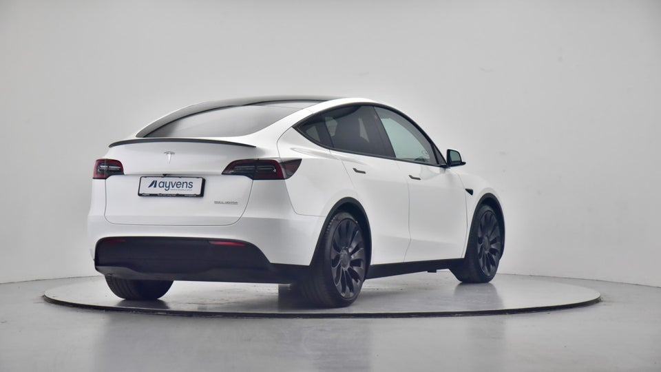 Tesla Model Y Performance AWD 5d