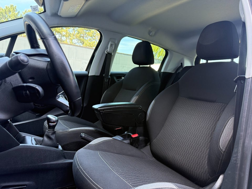 Peugeot 208 1,0 VTi Active+ 5d