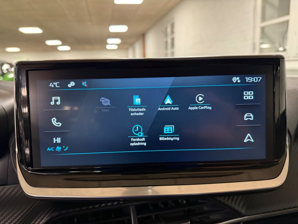 Peugeot e-208 50 Style 5d