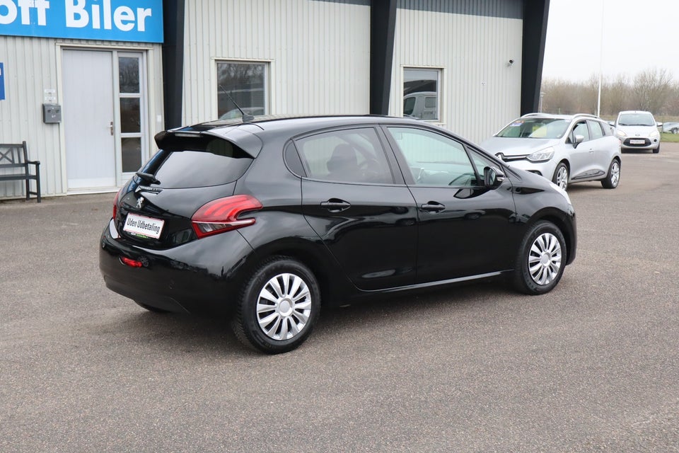 Peugeot 208 1,5 BlueHDi 100 Allure+ 5d