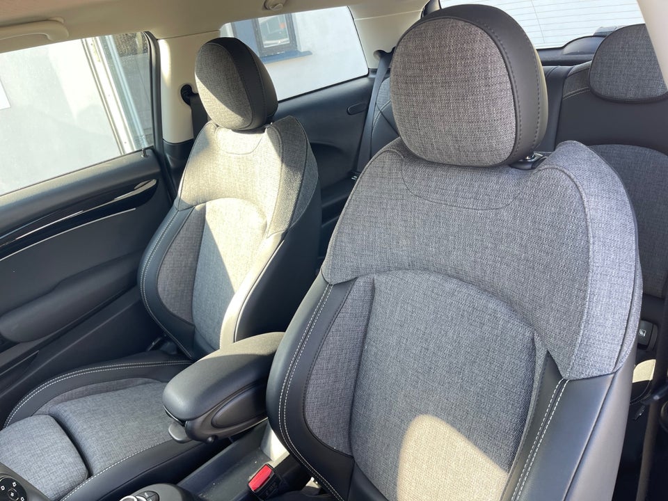 MINI Cooper SE Camden Edition 33 3d
