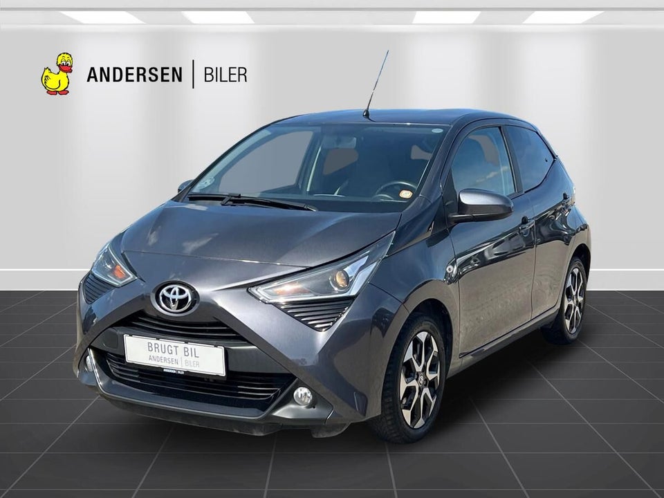 Toyota Aygo 1,0 VVT-i x-press 5d