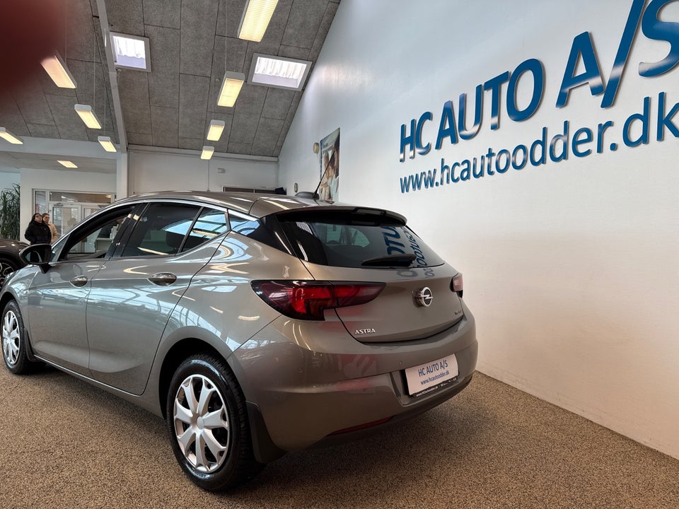 Opel Astra 1,4 T 150 Innovation 5d