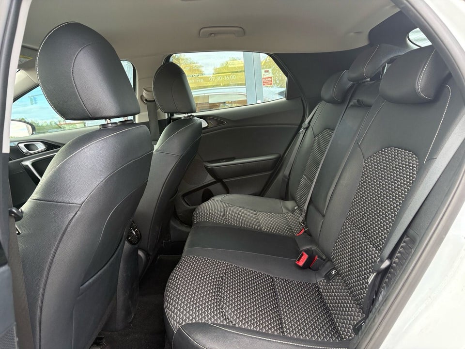 Kia XCeed 1,6 PHEV Spirit DCT 5d