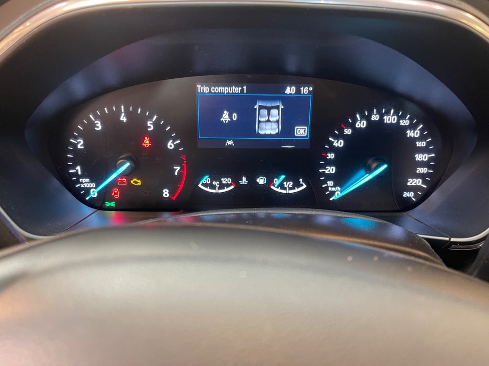 Ford Focus 1,0 EcoBoost Titanium 5d