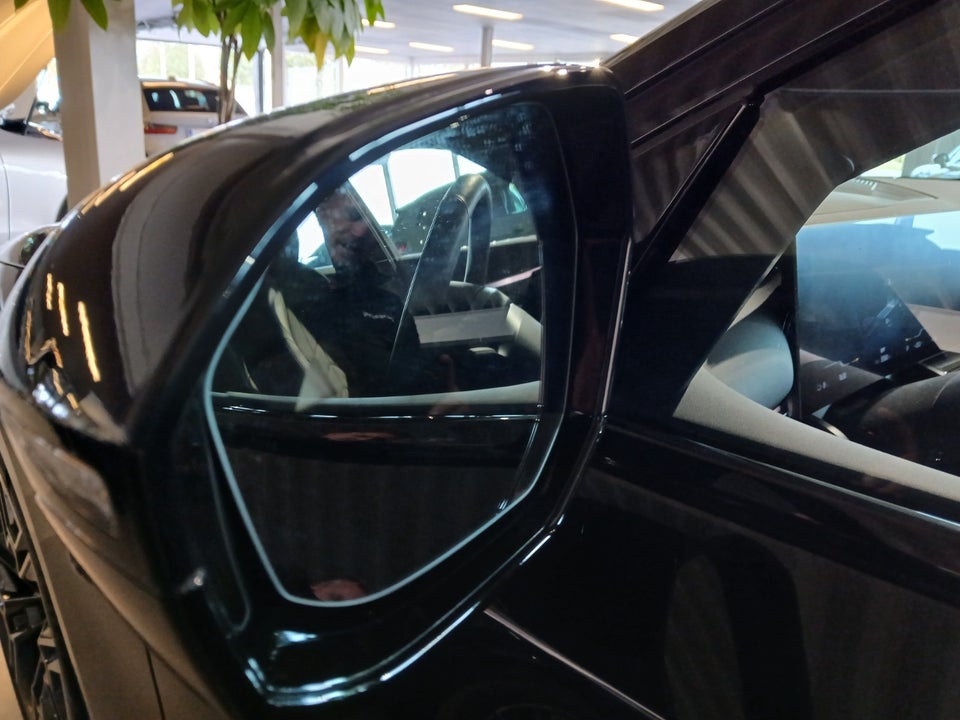BMW i5 eDrive40 Touring Fully Charged 5d