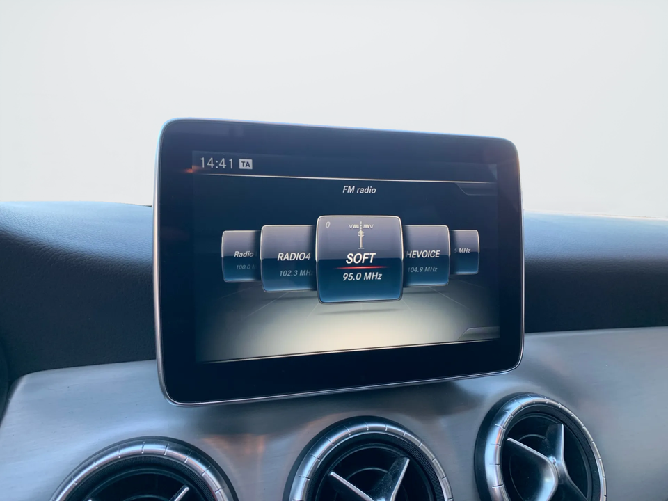 Mercedes CLA250 2,0 Urban AMG Line Shooting Brake aut. 5d