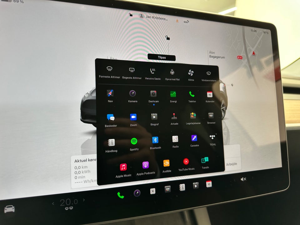 Tesla Model Y Long Range AWD 5d