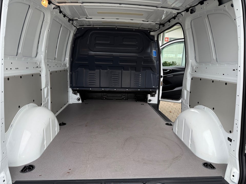 Mercedes Vito 114 2,0 CDi Kassevogn aut. K RWD
