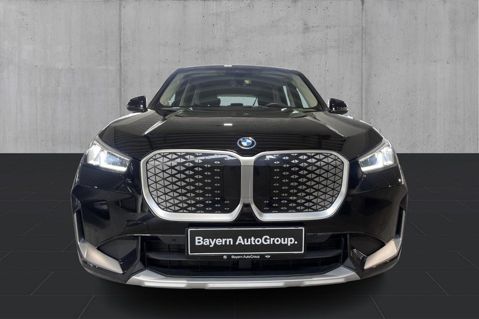 BMW iX1 eDrive20 X-Line 5d