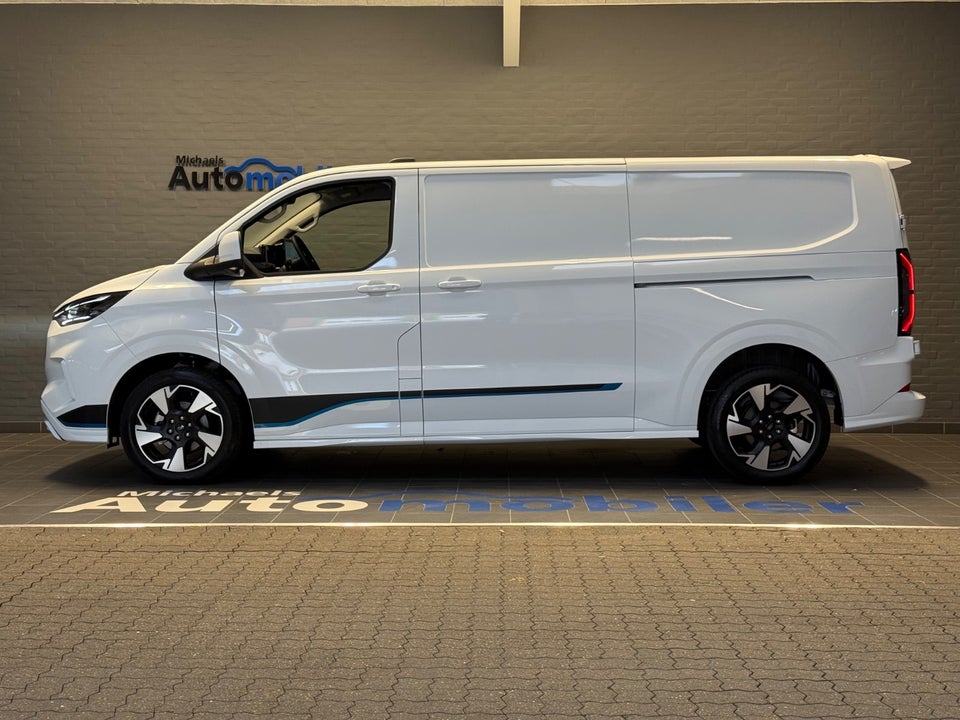 Ford Transit Custom 320 L2 2,0 EcoBlue Sport aut.