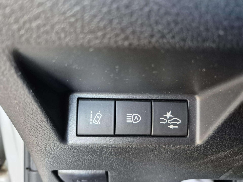 Toyota Yaris 1,5 Hybrid H3 Limited e-CVT 5d