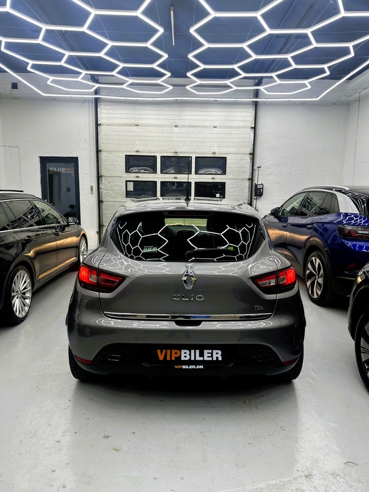 Renault Clio IV 0,9 TCe 90 Expression 5d